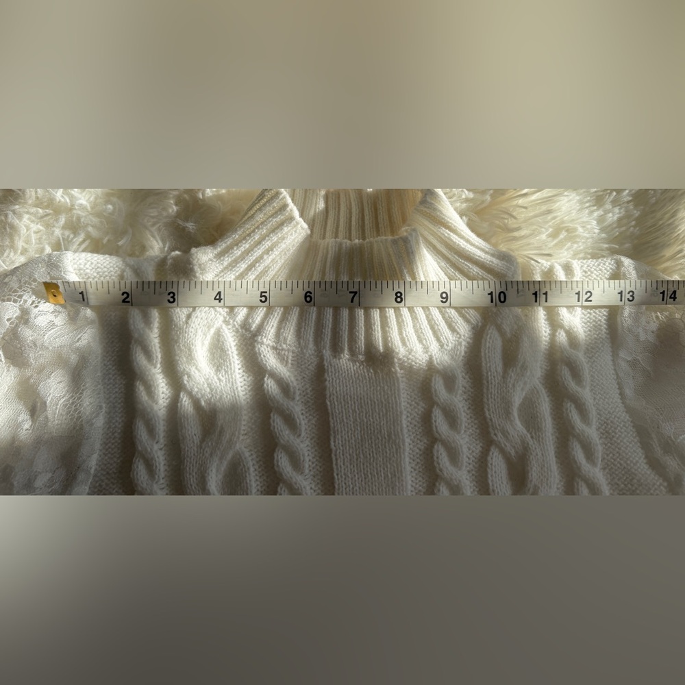 NWOT Cable-Knit Lace-Sleeved Sweater - Picture 5 of 11